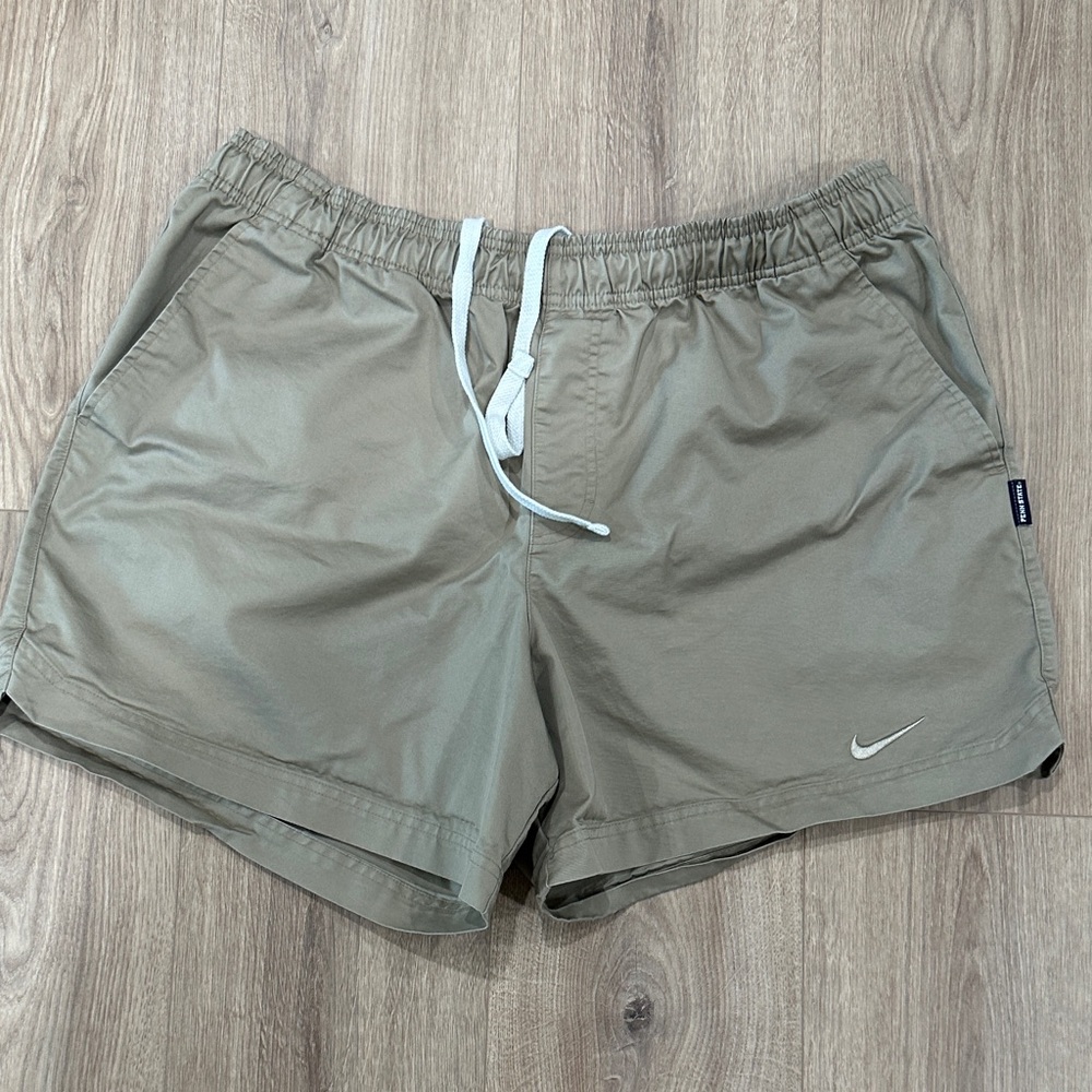 Nike Penn State Tan Shorts XXL